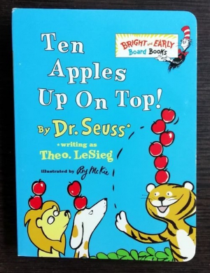 Ten Apples Up On Top (mini board book) (уценённая)
